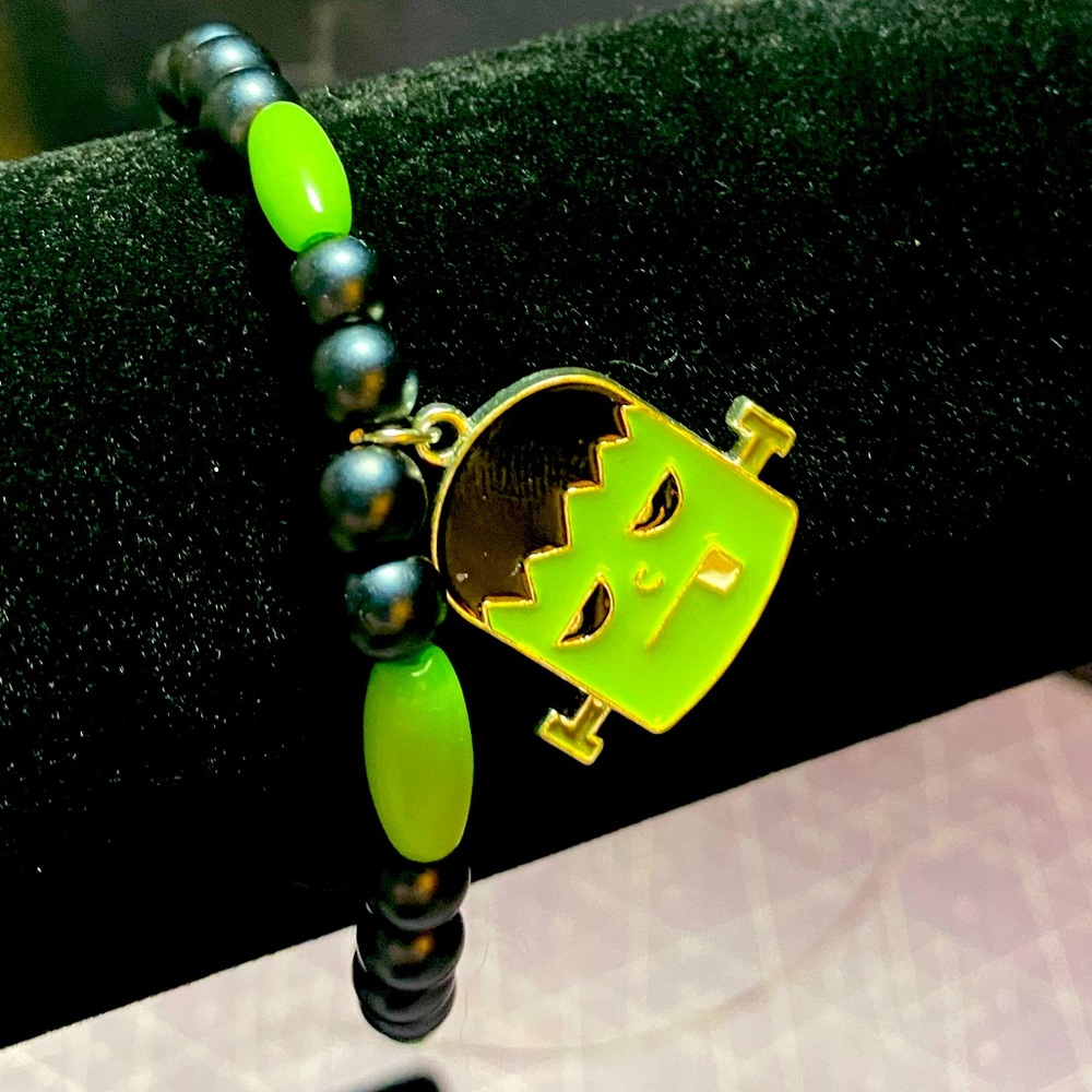 Frankenstein elastic bracelet